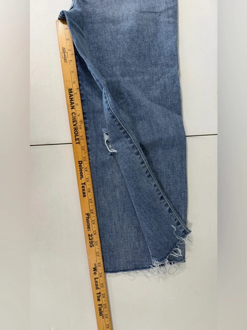 Judy Blue Jeans Womens 9/29 Distressed High Waist Wide Leg Cropped JB82256LT-CO - Picture 4 of 16